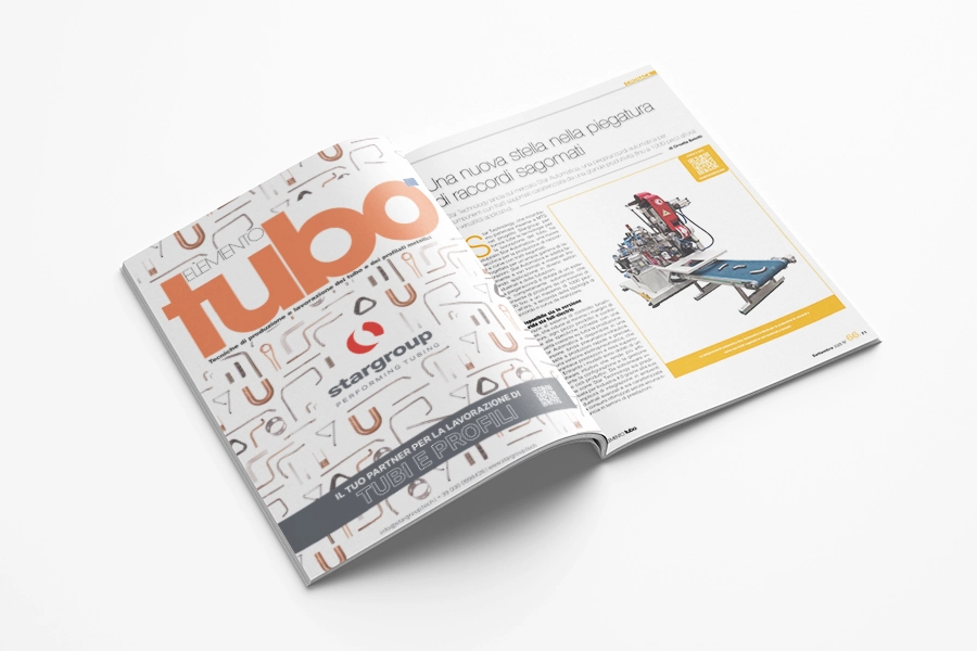 Mockup rivista deformazione con articolo Stargroup